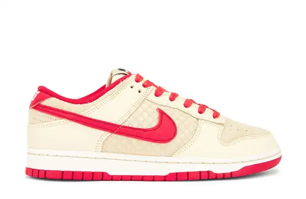 Dunk Low Retro Se